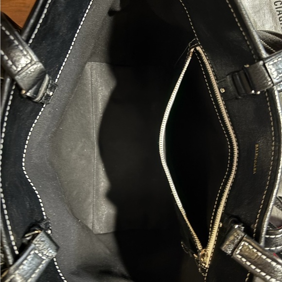 Balenciaga Agneau Medium Barbes East West Tote - Picture 8 of 11